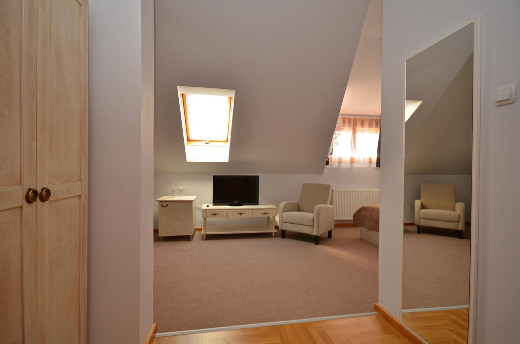 Art Garni Hotel Kanjiža Quarto foto
